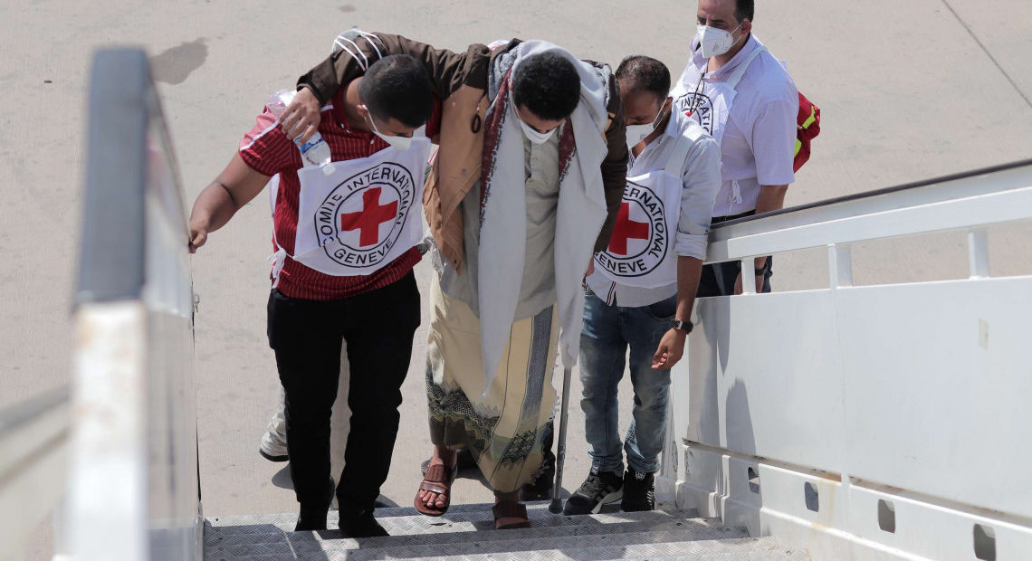 Yemen conflict: the detainee transfer that builds hope for the future